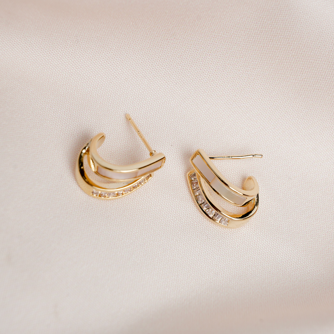 Gilded Nacre Waves Elegance Earrings