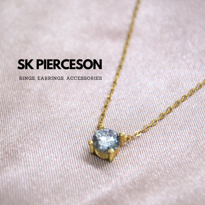 Gold Square-Diamond Necklace