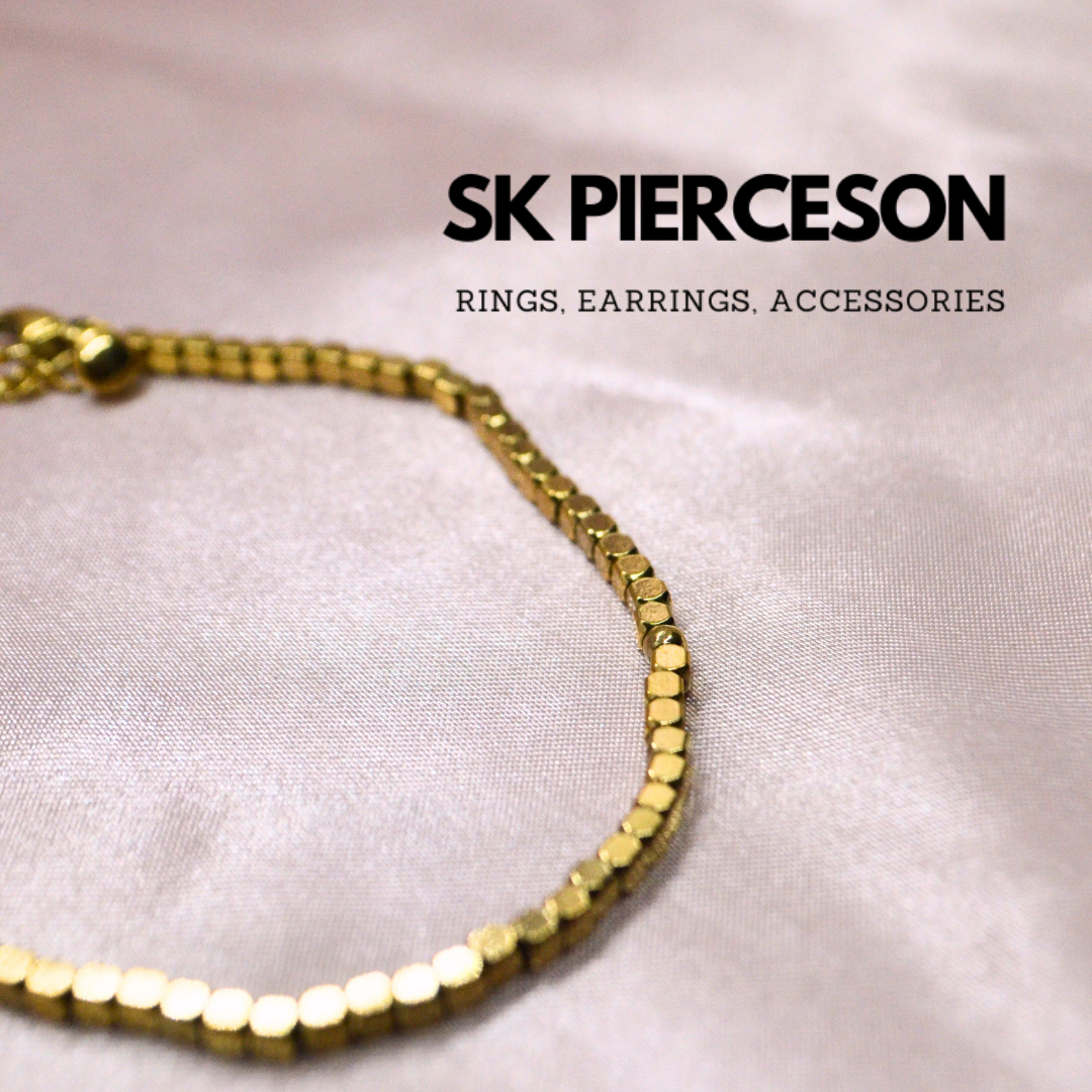 Gold Sparkling Slim Bracelet